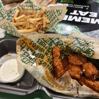 Wingstop - Mango Habanero wings - Chicken Wings Near Me - Wheeling, Illinois Wingstop - Mango Habanero wings - Chicken Wings Near Me - Wheeling, Illinois