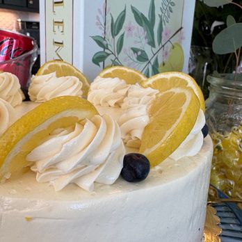 Layered Cakerie - Lemon blueberry bliss cake , I paid extra to remove confetti and add lemon slices - Bakeries Near Me - Montclair, California Layered Cakerie - Lemon blueberry bliss cake , I paid extra to remove confetti and add lemon slices - Bakeries Near Me - Montclair, California