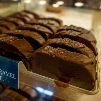 The Fudgery - chocolate caramels in a display case - Desserts Near Me - Corolla, North Carolina The Fudgery - chocolate caramels in a display case - Desserts Near Me - Corolla, North Carolina