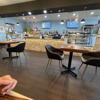 Carraras Cafe - Cafes Near Me - Camarillo, California Carraras Cafe - Cafes Near Me - Camarillo, California