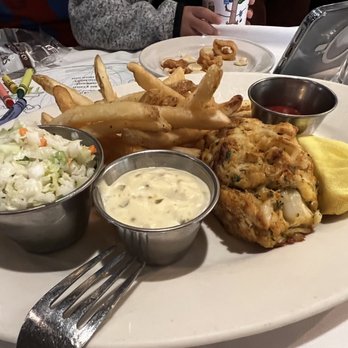 Old Ebbitt Grill - 1 pc crab lump cake - Bars Near Me - Washington, DC, District of Columbia