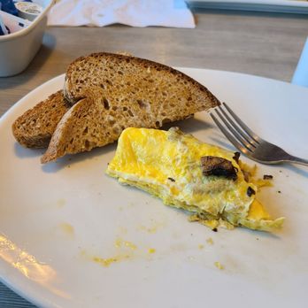 Perkins Restaurant & Bakery - Mushroom omelet with whole wheat toast. - Bakeries Near Me - Stroudsburg, Pennsylvania Perkins Restaurant & Bakery - Mushroom omelet with whole wheat toast. - Bakeries Near Me - Stroudsburg, Pennsylvania