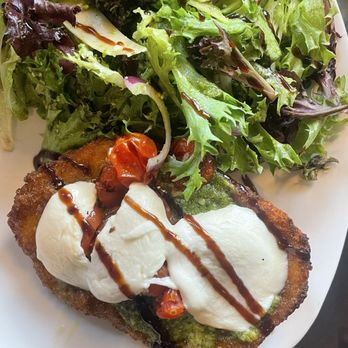110 Grill - 110 Chicken Caprese - Gluten-Free Near Me - Lenox, Massachusetts