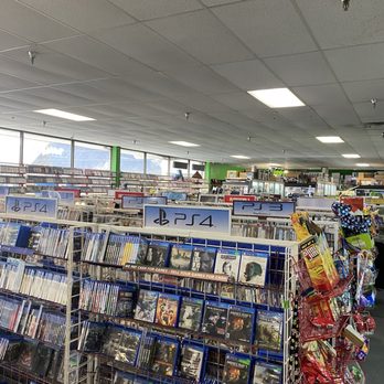 Pack Rats - Gaming section - Electronics Near Me - Oak Ridge, Tennessee Pack Rats - Gaming section - Electronics Near Me - Oak Ridge, Tennessee