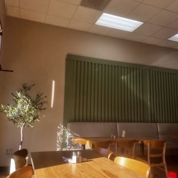 The Breeze Cafe - Breakfast & Brunch Near Me - Newark, California The Breeze Cafe - Breakfast & Brunch Near Me - Newark, California