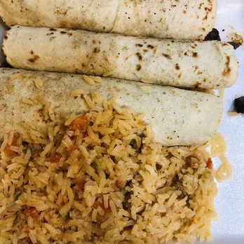 El Palenque Mexican Restaurant Tomball - Tacos el carbon with Spanish rice. - Mexican Near Me - Houston, Texas El Palenque Mexican Restaurant Tomball - Tacos el carbon with Spanish rice. - Mexican Near Me - Houston, Texas