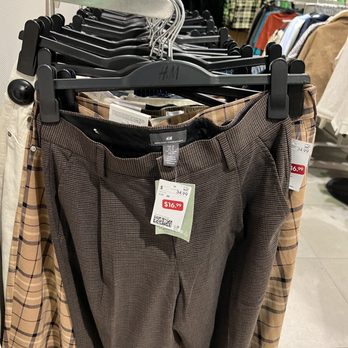 H&M - Men's Clothing Near Me - El Cajon, California