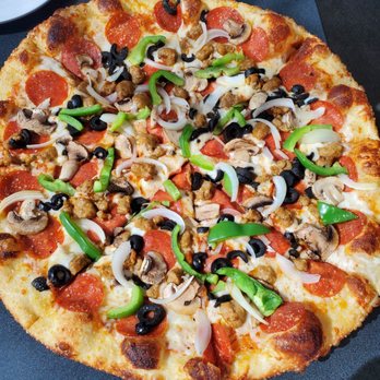 Paizano's Pizza - Large Lumberjack pizza - Pizza Near Me - Baker City, Oregon Paizano's Pizza - Large Lumberjack pizza - Pizza Near Me - Baker City, Oregon