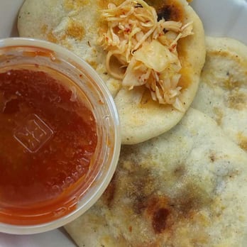 El Carbonero - Pupusas - Salvadoran Near Me - Palmdale, California