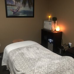 Body Essentials Day Spa - Cozy and Relaxing massage room