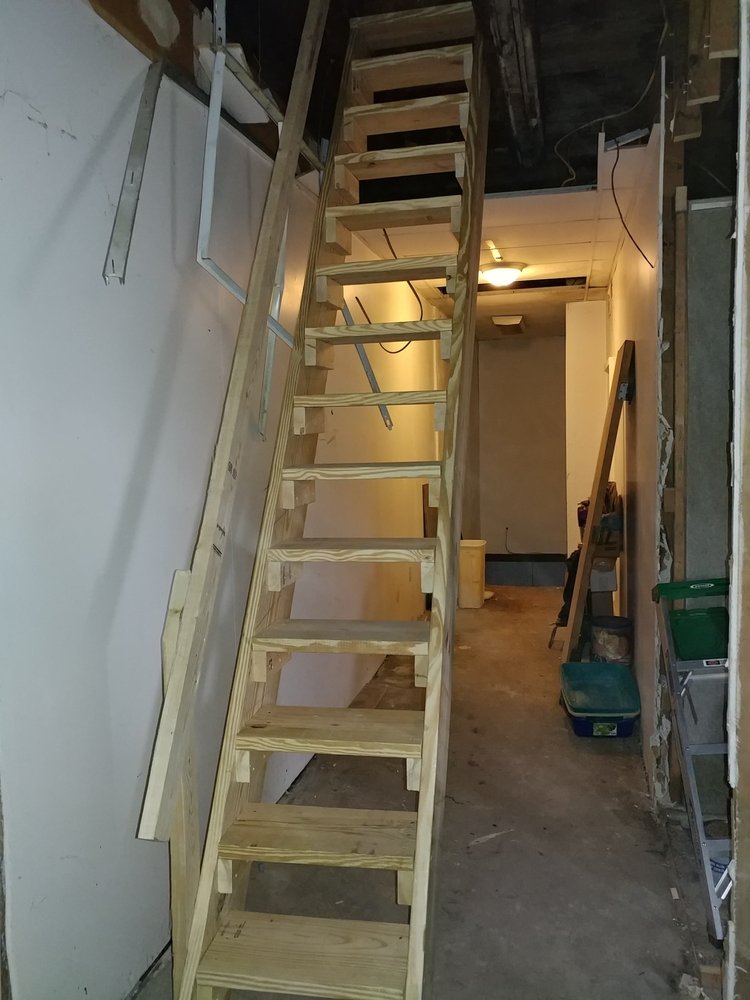 Slide of Rogo's Handyman Service