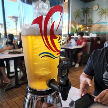 Bien Hen Restaurant - Beer tower - Seafood Near Me - Westminster, California Bien Hen Restaurant - Beer tower - Seafood Near Me - Westminster, California