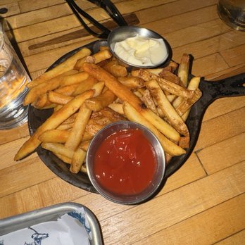 Prohibition Pig - Duck fat fries- soooo good! - Barbeque Near Me - Waterbury, Vermont