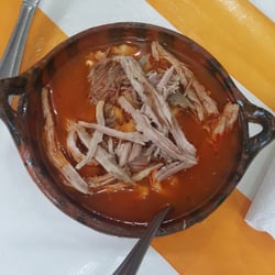 Manjar del Sur - Pozole mediano rojo
