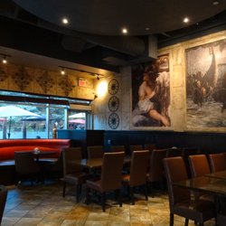 Symposium Cafe Restaurant Alliston - Indoor dining rooms for large parties at symposium alliston