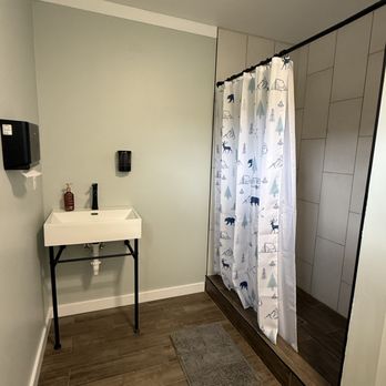JG’s Campen Life RV Campground - Private shower room - Campgrounds Near Me - Cullman, Alabama JG’s Campen Life RV Campground - Private shower room - Campgrounds Near Me - Cullman, Alabama