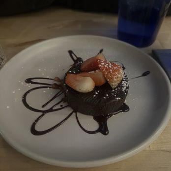 Volanti - Flourless Chocolate Cake - Cocktail Bars Near Me - Scottsdale, Arizona Volanti - Flourless Chocolate Cake - Cocktail Bars Near Me - Scottsdale, Arizona