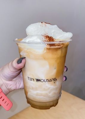 Ten Thousand Coffee by null