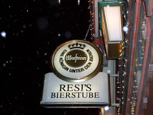 Resi's Bierstube by null