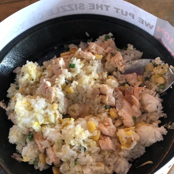 Sizzling Lunch - Pepper Salmon Sizzle with egg and kimchi on the side - Japanese Near Me - San Jose, California Sizzling Lunch - Pepper Salmon Sizzle with egg and kimchi on the side - Japanese Near Me - San Jose, California