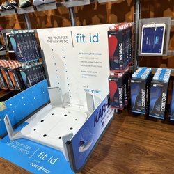Fleet Feet - Brentwood - They measure your feet digitally to provide the best suggestion
