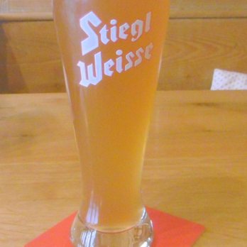 Stiegl-Keller - Stiegl Weisee-Naturtrüb Bier - Austrian Near Me - Salzburg, 5 Stiegl-Keller - Stiegl Weisee-Naturtrüb Bier - Austrian Near Me - Salzburg, 5