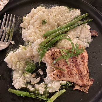 Stone Creek Bistro - Salmon with asparagus and risotto. Incroyable. - New American Near Me - Blue Jay, California Stone Creek Bistro - Salmon with asparagus and risotto. Incroyable. - New American Near Me - Blue Jay, California