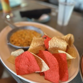 Bahama Breeze - Crab and Three Cheese Dip - Bars Near Me - Lutz, Florida