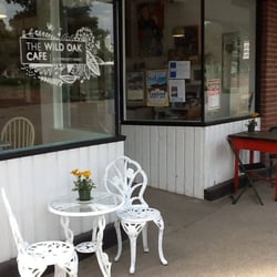 The Wild Oak Cafe - A quaint cafe in the heart of Armstrong