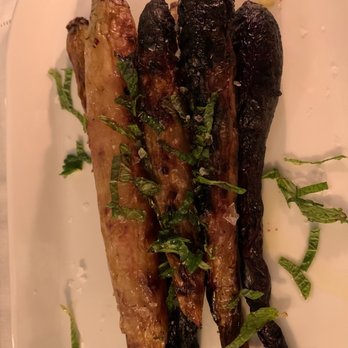 Cara Restaurant - Charred carrots - New American Near Me - Los Angeles, California Cara Restaurant - Charred carrots - New American Near Me - Los Angeles, California