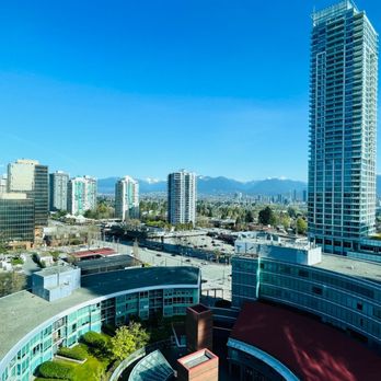 Hilton Vancouver Metrotown - Hotels Near Me - Burnaby, British Columbia Hilton Vancouver Metrotown - Hotels Near Me - Burnaby, British Columbia