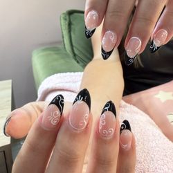 Luxe Elle Nail Boutique