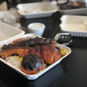 Chortke - Plater 1 (koobide plus chicken Kaboob) - Persian/Iranian Near Me - Rochester, New York