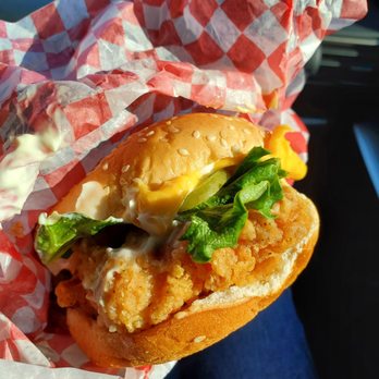 Grand One - Chicken sandwich - Chicken Shop Near Me - North York, Ontario