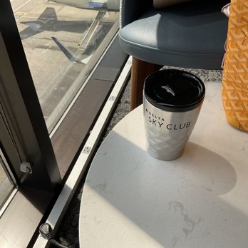Delta Sky Club - Free sky club travel mug - Airport Lounges Near Me - West Palm Beach, Florida Delta Sky Club - Free sky club travel mug - Airport Lounges Near Me - West Palm Beach, Florida