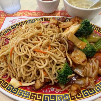 Szechuan Chinese Cuisine - 13. Three Delicacies 铁板三样 - Szechuan Near Me - Vallejo, California Szechuan Chinese Cuisine - 13. Three Delicacies 铁板三样 - Szechuan Near Me - Vallejo, California