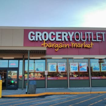 Grocery Outlet - Front entrance - Grocery Near Me - Seattle, Washington Grocery Outlet - Front entrance - Grocery Near Me - Seattle, Washington