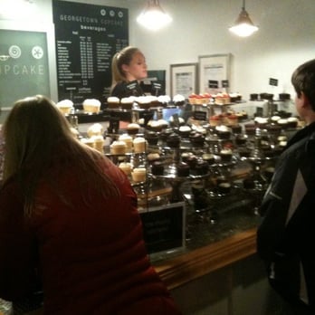 Georgetown Cupcake - Cupcakes Near Me - Washington, DC, District of Columbia