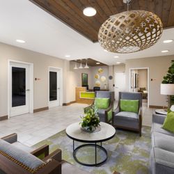 Ivy Park at San Tomas - Community lobby