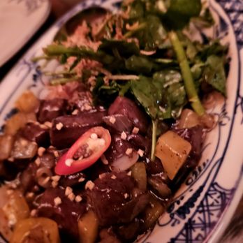 La Dong - Shaking Beef/Bò Lúc Lắc. Just OK. Needed thicker beef pieces for texture and more onions - Vietnamese Near Me - New York, New York La Dong - Shaking Beef/Bò Lúc Lắc. Just OK. Needed thicker beef pieces for texture and more onions - Vietnamese Near Me - New York, New York