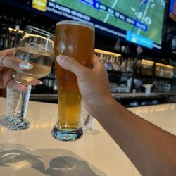 Goats Arena Sports Bar - Drinks