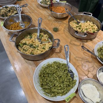 Fennel Cooking Studio - At the end they moved the tables to be one long table and we ate family style - Cooking Classes Near Me - St Louis, Missouri