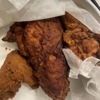 Mr. D's Fried Chicken - 4 Piece Classic Fried Chicken Bucket - Chicken Shop Near Me - New York, New York Mr. D's Fried Chicken - 4 Piece Classic Fried Chicken Bucket - Chicken Shop Near Me - New York, New York