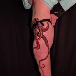 Wave's Raditattoo Me Tattoo & Tattoo Repair Parlor - Octopus tattoo