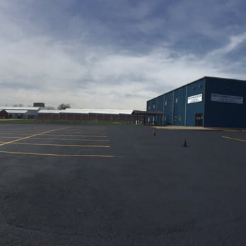 Gormans Sealcoating & Striping - Daves gymnastics 11808 Milton Thompson rd lees summit - Masonry/Concrete Near Me - Blue Springs, Missouri Gormans Sealcoating & Striping - Daves gymnastics 11808 Milton Thompson rd lees summit - Masonry/Concrete Near Me - Blue Springs, Missouri