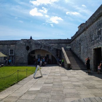 Castillo de San Marcos - Landmarks & Historical Buildings Near Me - Saint Augustine, Florida Castillo de San Marcos - Landmarks & Historical Buildings Near Me - Saint Augustine, Florida