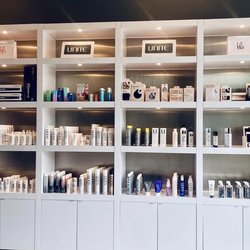Blo Blow Dry Bar