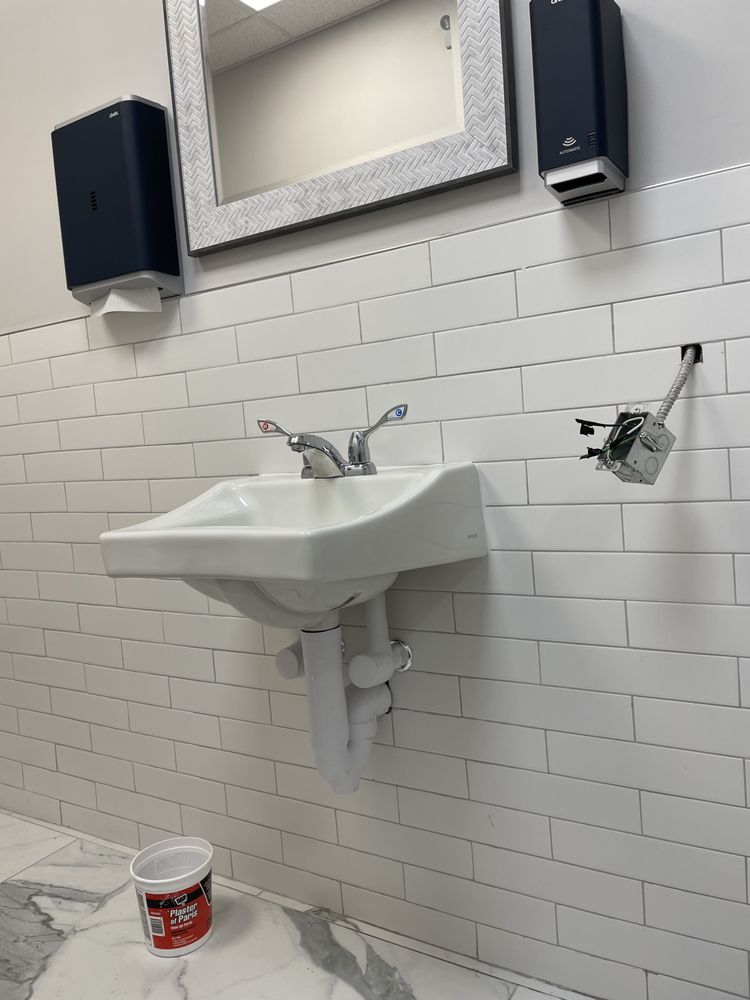 Slide of Alvarez Plumbing and Heating