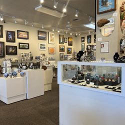 Backstreet Gallery - Store