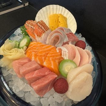 Panda Inn - Sashimi bowl - Chinese Near Me - Pasadena, California Panda Inn - Sashimi bowl - Chinese Near Me - Pasadena, California